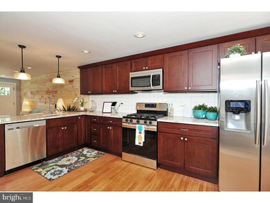 1159 Oakwood Dr, Glenolden, PA 19036 - photo 7