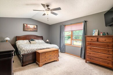 15-1530 Valley Ln La Crescent--15