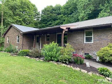 827 S Dogwood Ln, Princeton, IN 47670 - photo 3