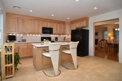 5 Madison Cir unit 5, Rehoboth, MA 02769 - photo 3