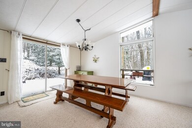 16 Lemley Dr, Oakland, MD 21550 - photo 4