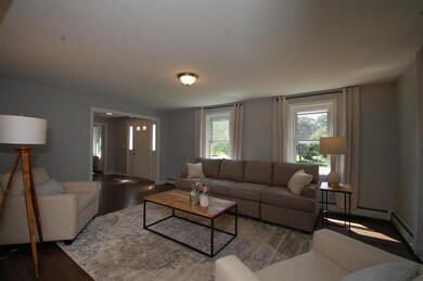 18 Hazelnut Ln, Londonderry, NH 03053 - photo 7