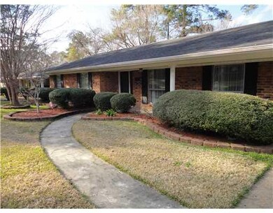 3231 Crestview Dr, Pineville, LA 71360 - photo 2