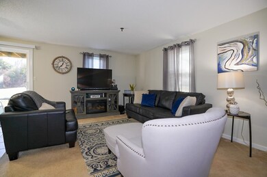 23 Lantern Ln unit 7, Dracut, MA 01826 - photo 4