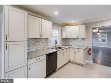 43 Chalford Ln, Willingboro, NJ 08046 - photo 6