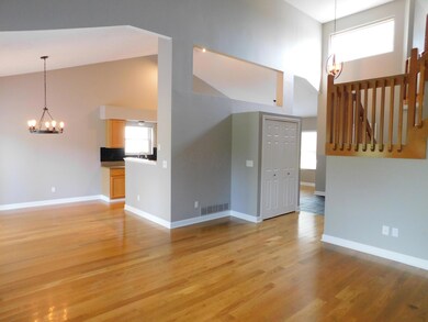 Greatroom to Kitchen