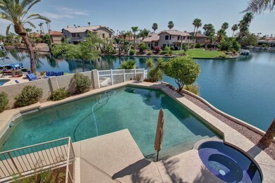 Huge pool (44)