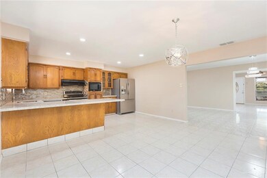 2504 Pecan Ave, McAllen, TX 78501 - photo 6