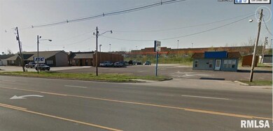 1689 W Morton Ave, Jacksonville, IL 62650 - photo 5