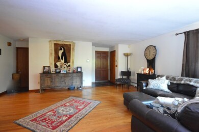 924 Dewey St, West Springfield, MA 01089 - photo 7