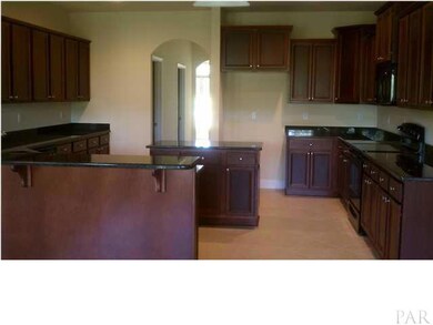 8829 Salt Grass Dr, Pensacola, FL 32526 - photo 2