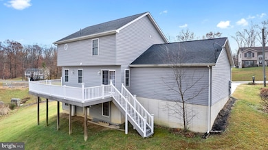 293 Leviticus Dr, Bunker Hill, WV 25413 - photo 3