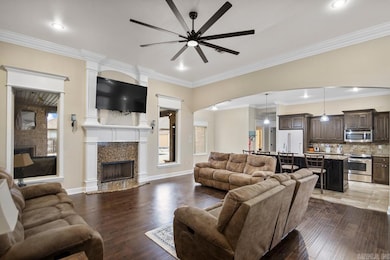 3213 Robbins Dr, Bryant, AR 72022 - photo 4