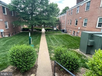 2803 Arlington Blvd unit 130, Arlington, VA 22201 - photo 5