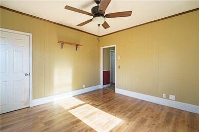 5 Goulding St, Providence, RI 02906 - photo 5