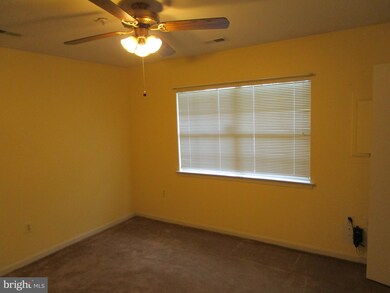 9278 Cherry Ln unit 93, Laurel, MD 20708 - photo 6