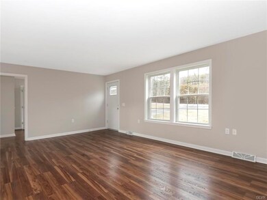 2315 Benders Dr, Bath, PA 18014 - photo 3