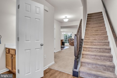 343 Melbourne Ln, Mechanicsburg, PA 17055 - photo 2