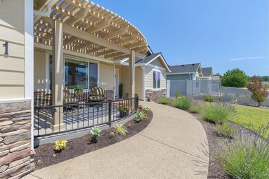 5-web-or-mls-151-cabernet-cir