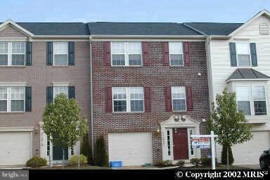 21217 Bunyan Cir, Germantown, MD 20876 - photo 2