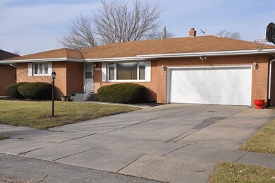 300 W 54th Place, Merrillville, IN 46410 - photo 2