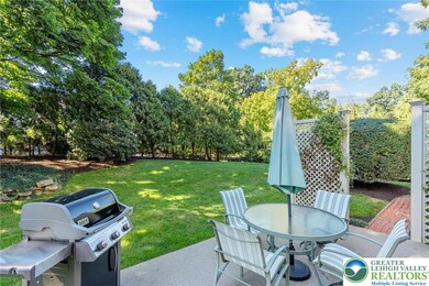 5300 Hanover Dr, Allentown, PA 18106 - photo 7