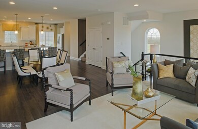 3829 Pentland Hills Dr, Upper Marlboro, MD 20774 - photo 4