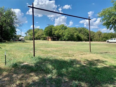 TBD E Elm St, Celina, TX 75009 - photo 2