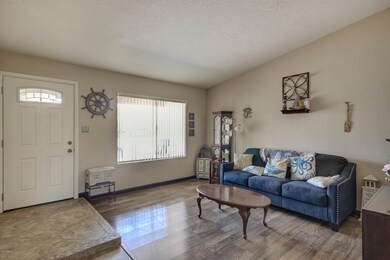 2348 S Cherry Cir-6