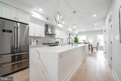 520 Irving St NW, Washington, DC 20010 - photo 7