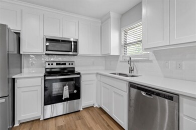 808 W Walker St, Denison, TX 75020 - photo 5