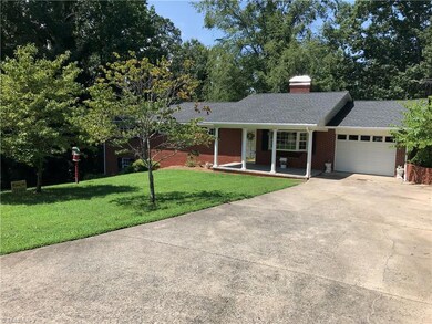 2024 Brook Dr, Asheboro, NC 27205 - photo 2