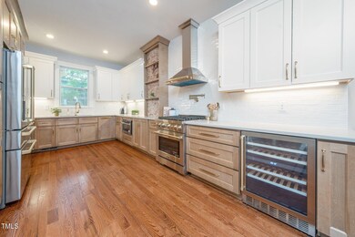 21-web-or-mls-924 Trinity Ave-24