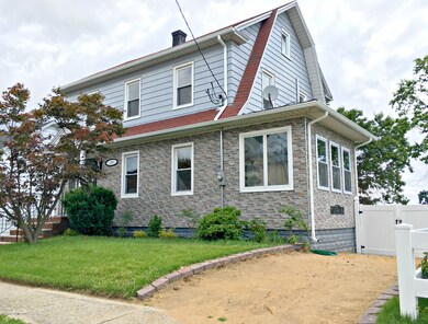 235 Walnut St, South Amboy, NJ 08879 - photo 2