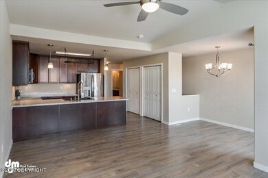 06-Living Room_ELI03681