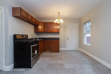 256 E 142nd Place, Dolton, IL 60419 - photo 3