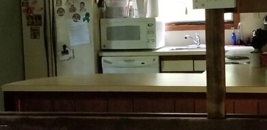 109 Broadmoor Dr, Hawley, PA 18428 - photo 5