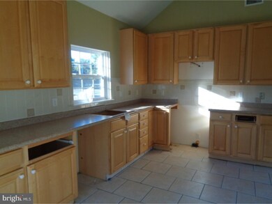 240 Clayton Ave, Monroeville, NJ 08343 - photo 7