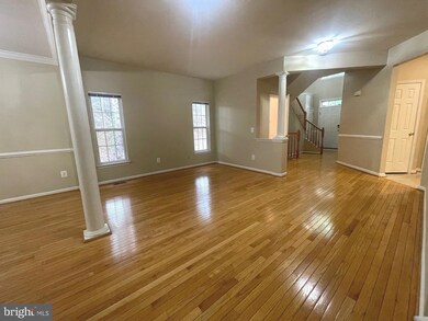 8840 Bennington Blvd, Lorton, VA 22079 - photo 4