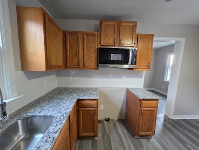 3517 W 3rd Ave, Beaver Falls, PA 15010 - photo 6