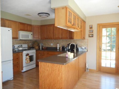 W16496 Mcconnel Rd unit W16496, Curtis, MI 49820 - photo 2