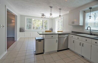 15 Wright Rd, Derry, NH 03038 - photo 6