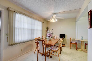 3085 Yarmouth E, Boca Raton, FL 33434 - photo 6