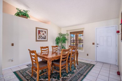 2312 E Dolphin Ave - 04