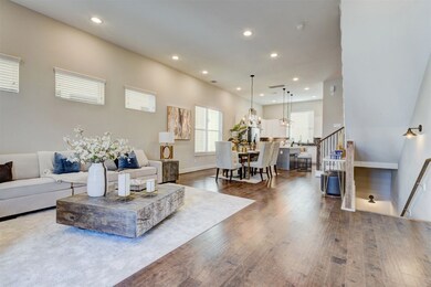 920 Thornton Rd unit D, Houston, TX 77018 - photo 2