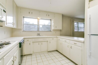 432 Bob St, Hurst, TX 76053 - photo 7