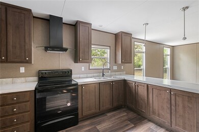 5056 River Oaks Dr, Beeville, TX 78102 - photo 7