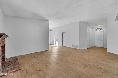 1728 Marcus Ave, Palmdale, CA 93550 - photo 6