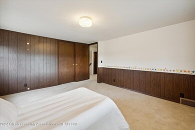 13-607-E-King-St-Corunna-MI-48817-Window