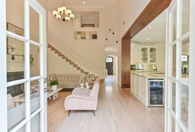 8422 N Hilshire Park Dr, Houston, TX 77055 - photo 2